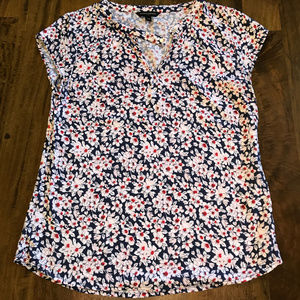 Banana Republic Short Sleeve Flower Print Blouse